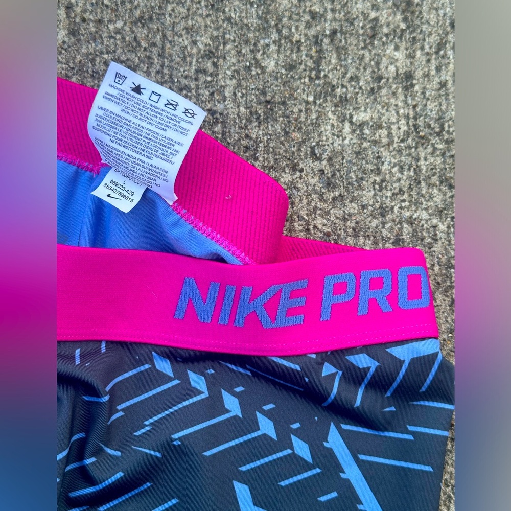 Nike Pro leggings